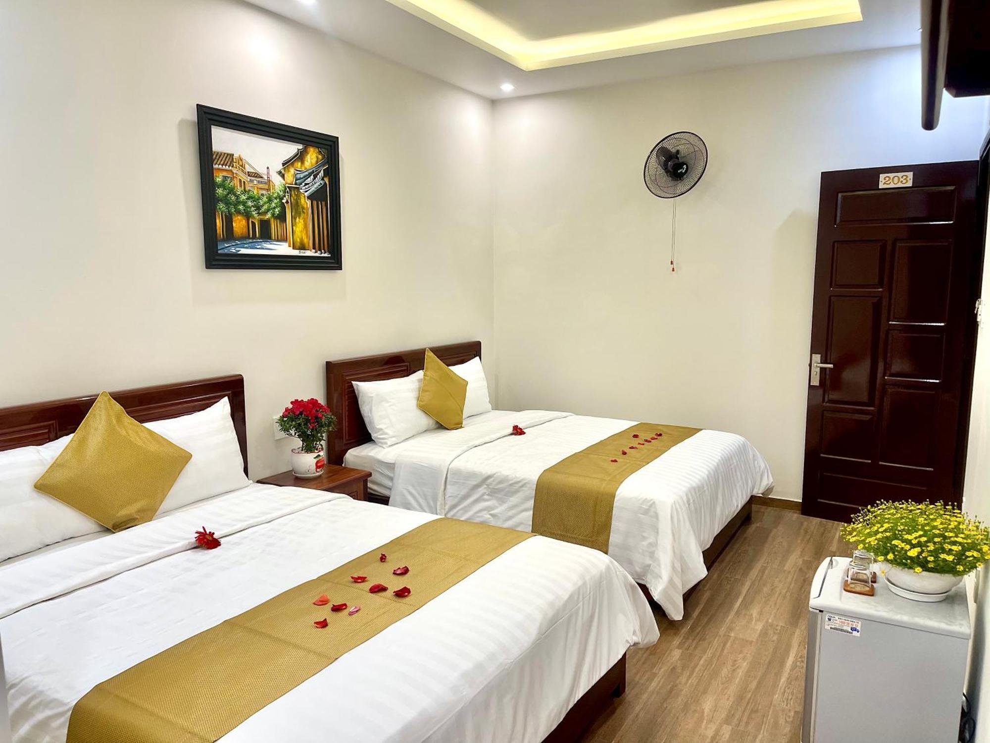 King Kong Homestay Хойан Экстерьер фото