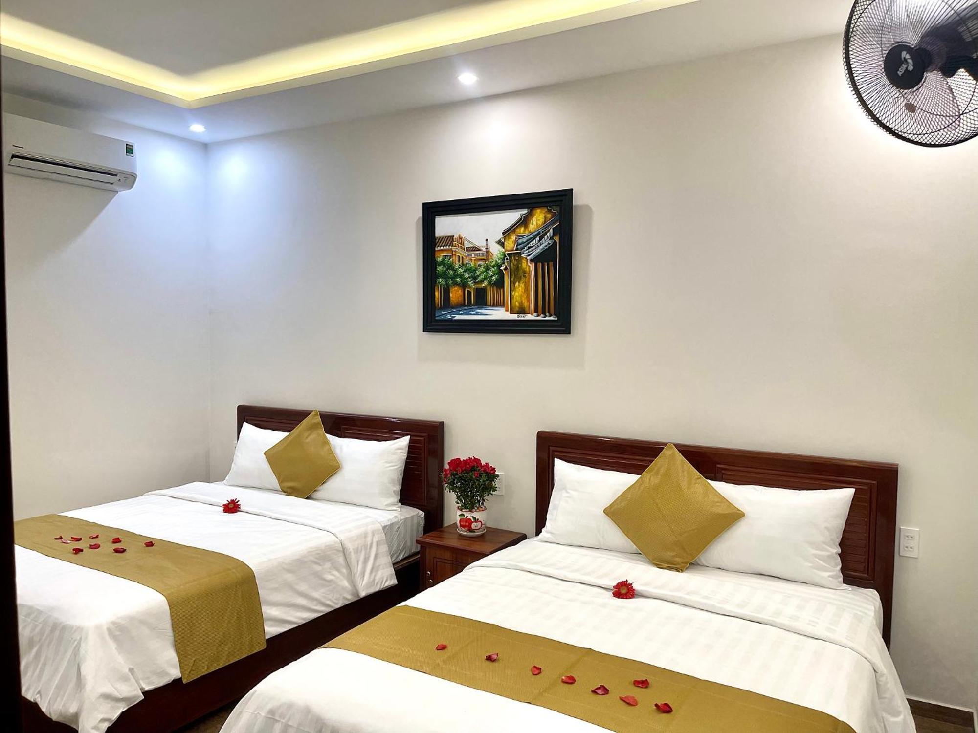 King Kong Homestay Хойан Экстерьер фото